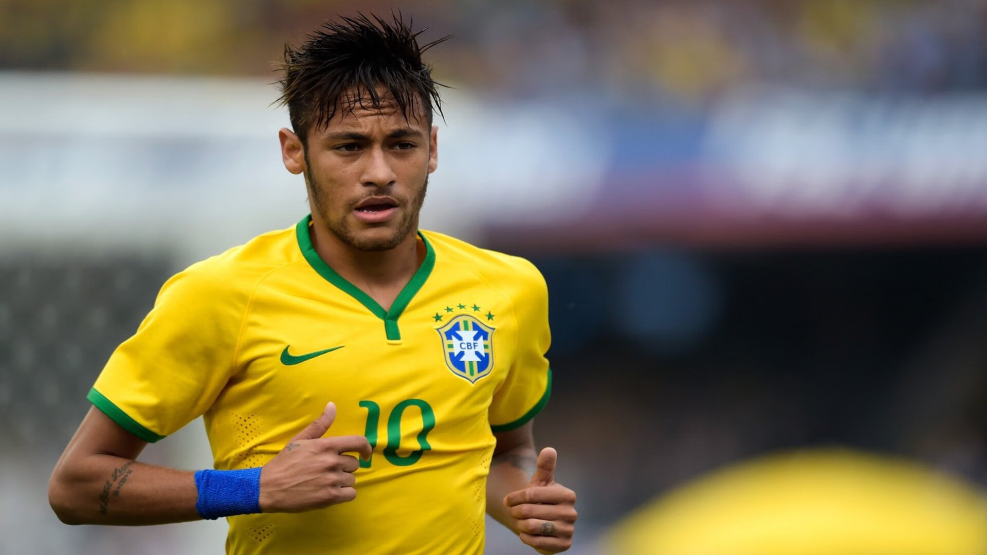 _本周最佳比赛：华丽攻防展现极致技巧_，华丽攻击